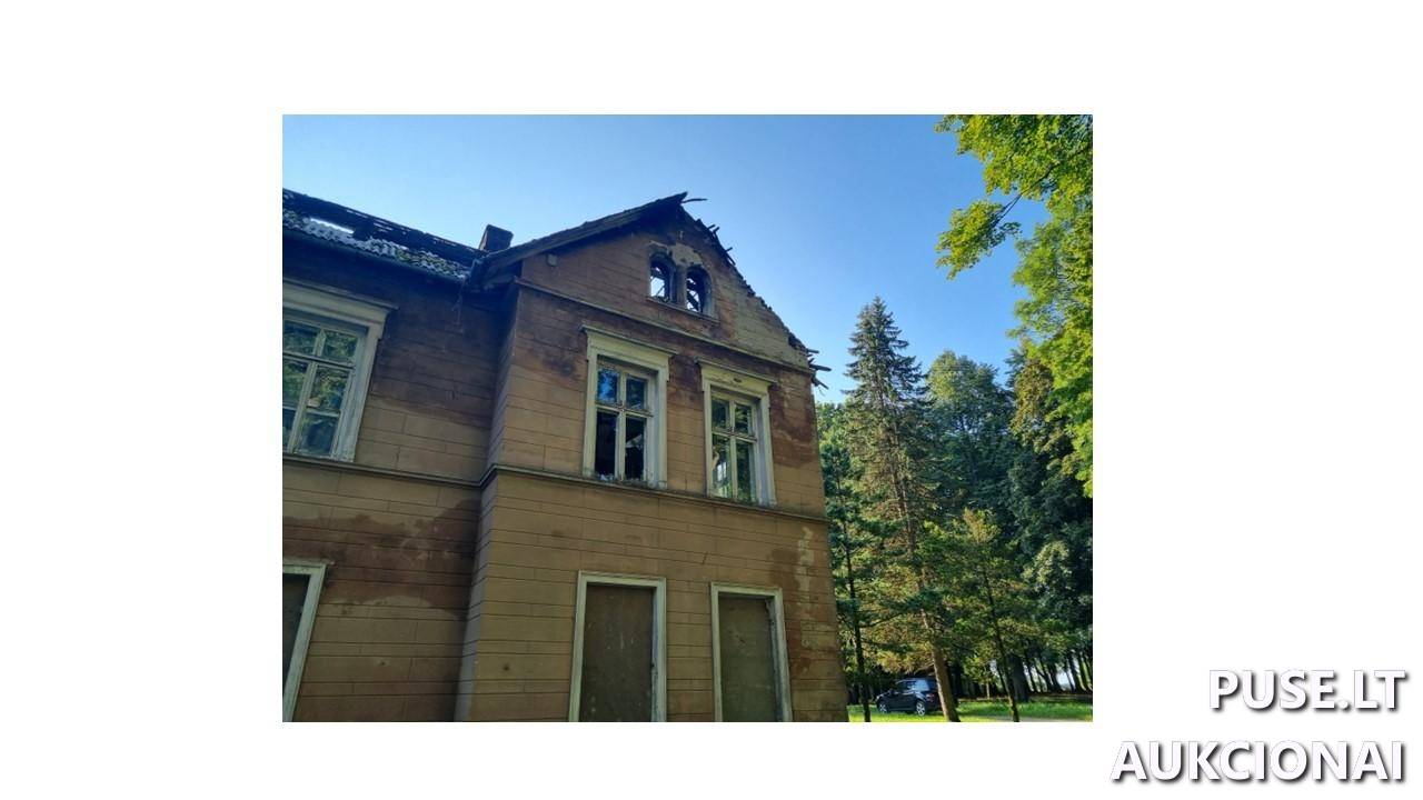 Administracinis Pastatai Dvaro g. 2, 90401 Šateikiai, Šateikių sen., Plungės r. sav. 9