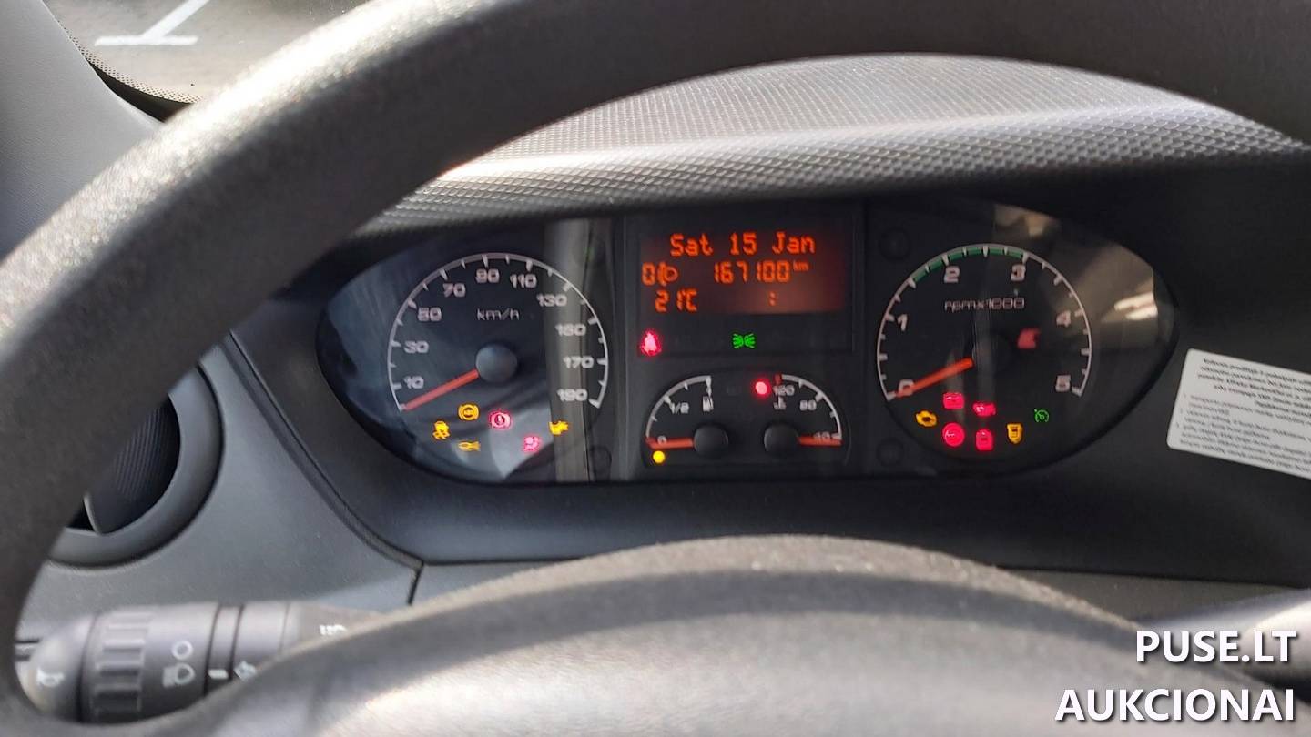 Automobilis IVECO DAILY 35S15 Krovininis automobilis iki 3,5t. 6