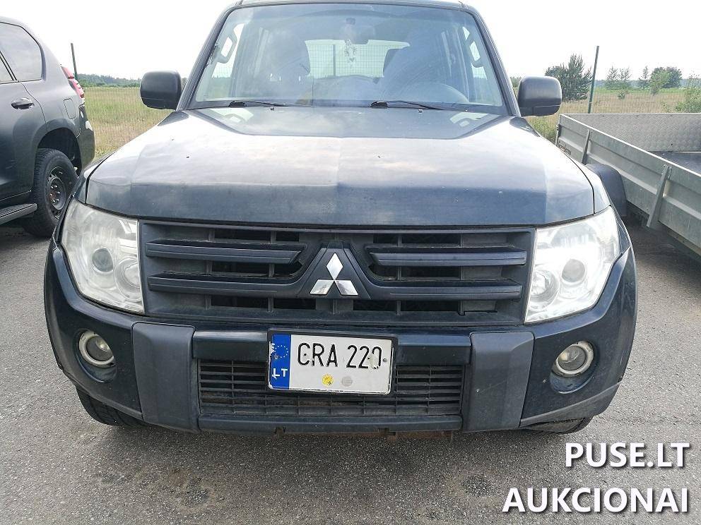 Mitsubishi Pajero Lengvasis automobilis 4