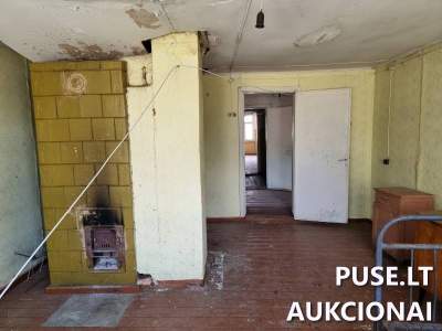 Butas Kupiškio rajone, Skapiškio miestelyje, Vilniaus g. 36-3, pradinė kaina 245 EUR