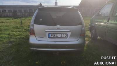 Mitsubishi Grandis dyzelinis automobilis su defektais, pradinė kaina 700 EUR
