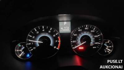 SUBARU OUTBACK keleivinis automobilis antstolių aukcione: pradinė kaina 6000 EUR