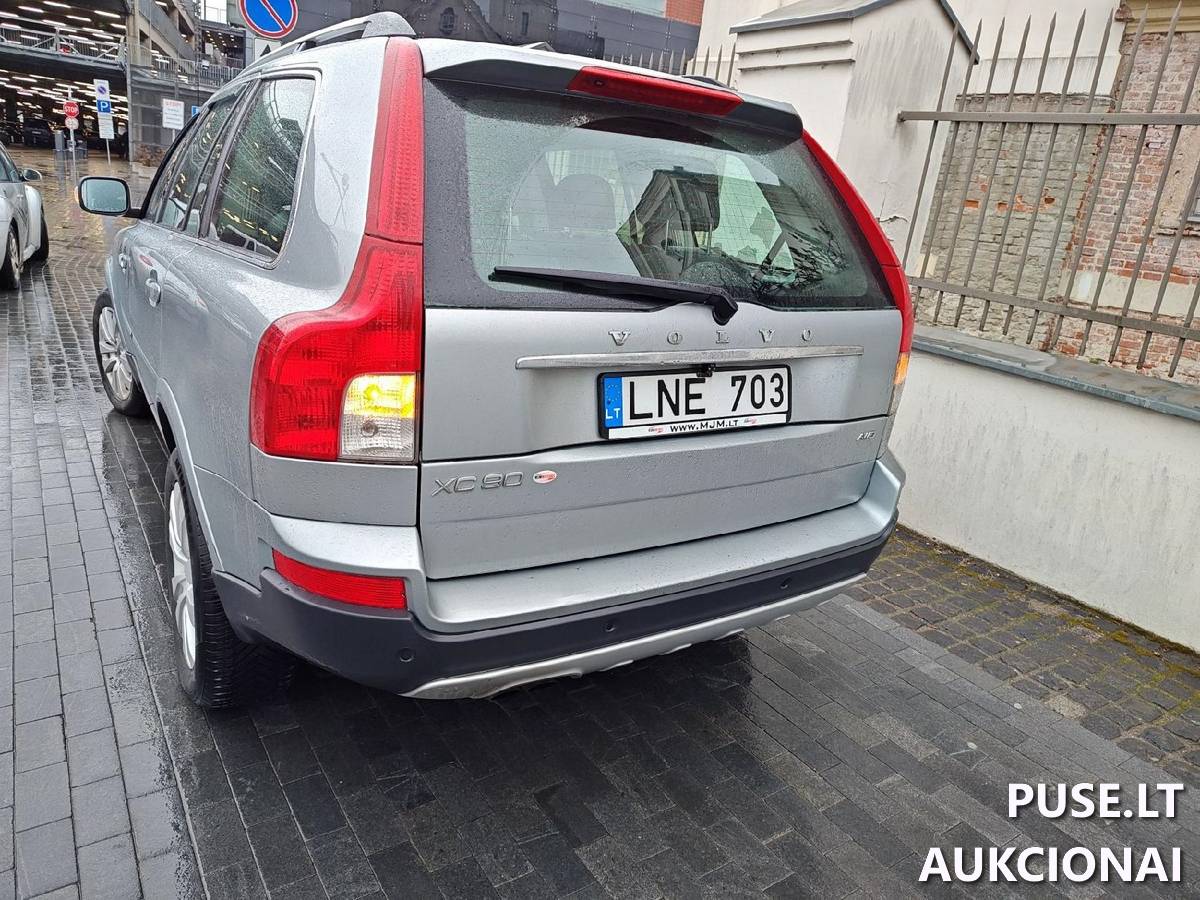 VOLVO XC90 Keleivinis automobilis 4
