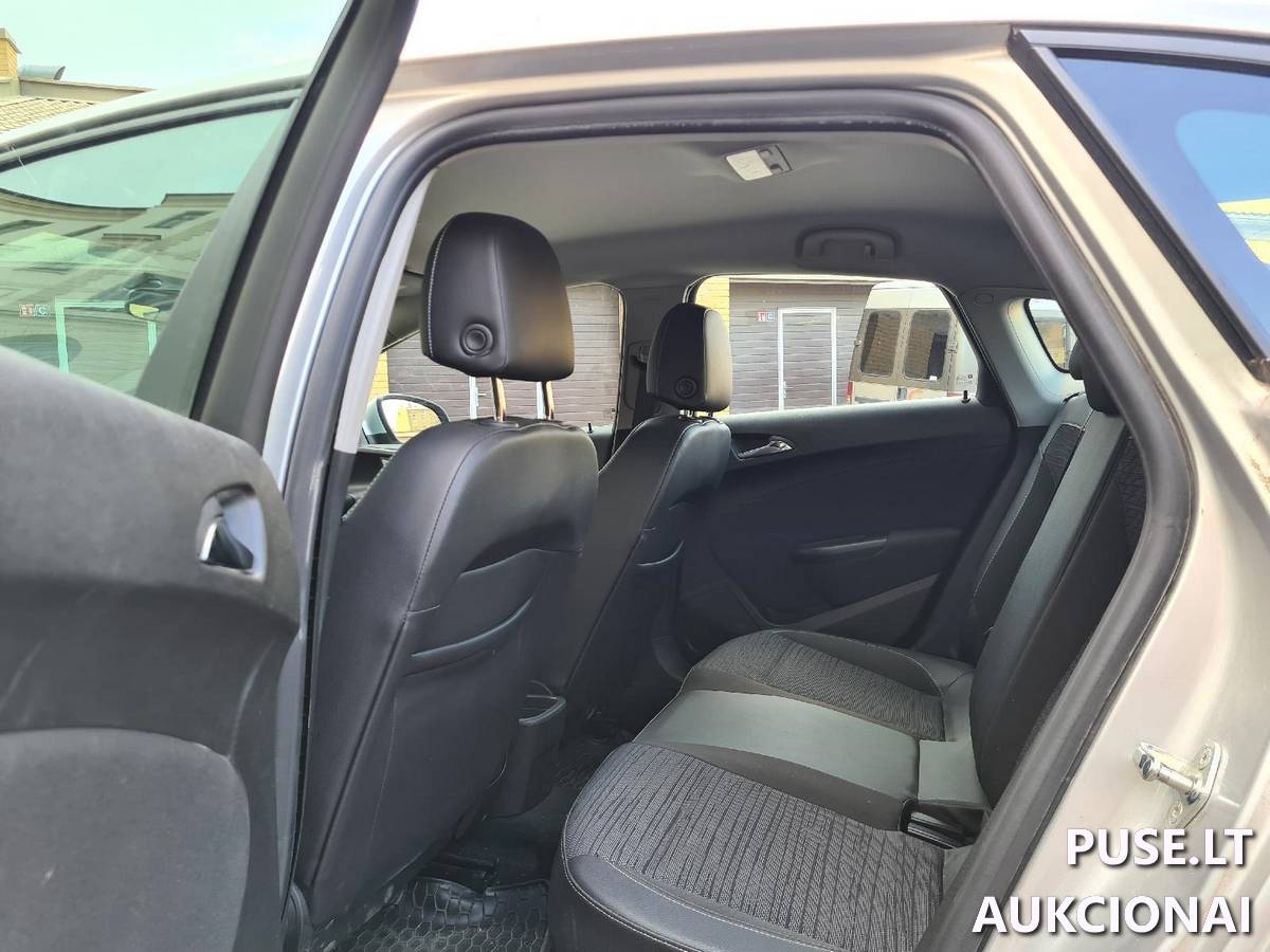 Keleivinis automobilis Opel Astra Keleivinis automobilis 4