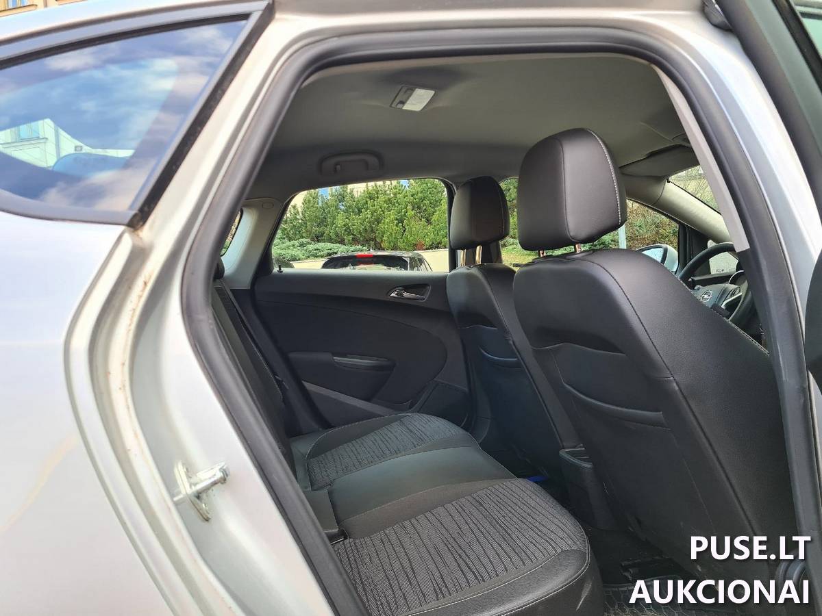 Keleivinis automobilis Opel Astra Keleivinis automobilis 5