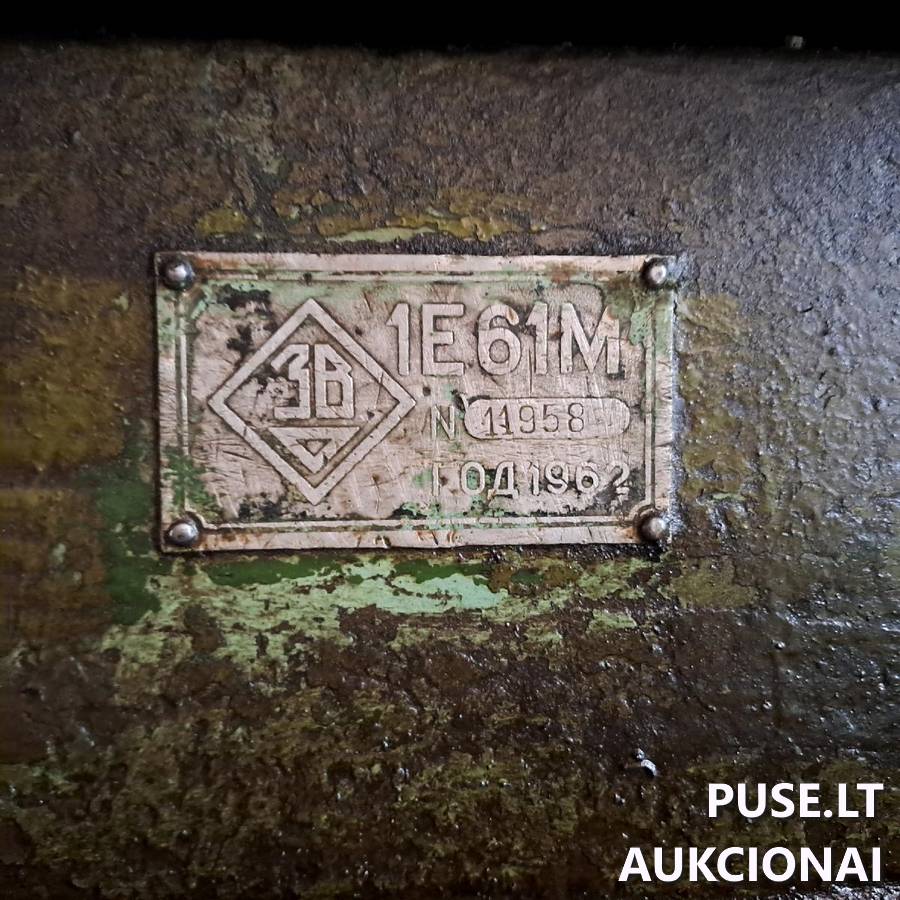 Metalo tekinimo staklės 1E61M Mašinos ir įrengimai 1