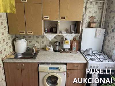 5/8 dalis buto Vilniuje, Žirmūnų g. 130, 48400 EUR pradinė kaina