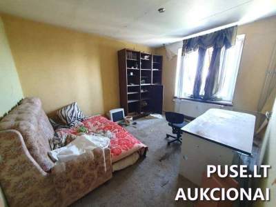 Parduodamas 38.38 kv.m butas Mažeikiuose Sodų g. 13 su rūsiu už 9200 EUR