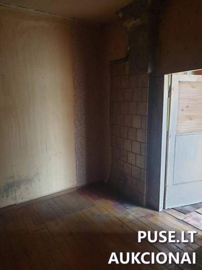 Mažas butas Vilniaus senamiestyje (Dzūkų g. 31) pradinė kaina 14300 EUR