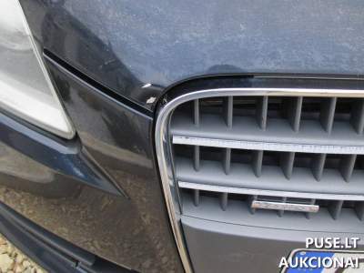 Keleivinis automobilis AUDI Q7 2006m. dyzelinas aukcione Kaune, pradinė kaina 3760 EUR