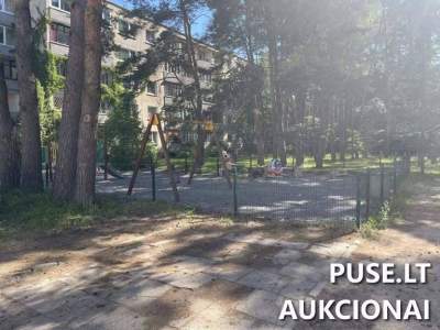 1/4 dalis buto Vilniuje, Architektų g. 4, pradinė kaina 16100 EUR. Aukcionas rugsėjo 4-5 d.