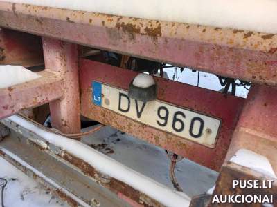 Krone AZW18 puspriekabė (gar. Nr. 1293) techniškai netvarkinga parduodama aukcione nuo 3000 EUR