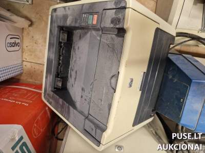 Įmonės atsargos aukcione: Samsung telefonas, spausdintuvai, šviestuvai nuo 100 EUR