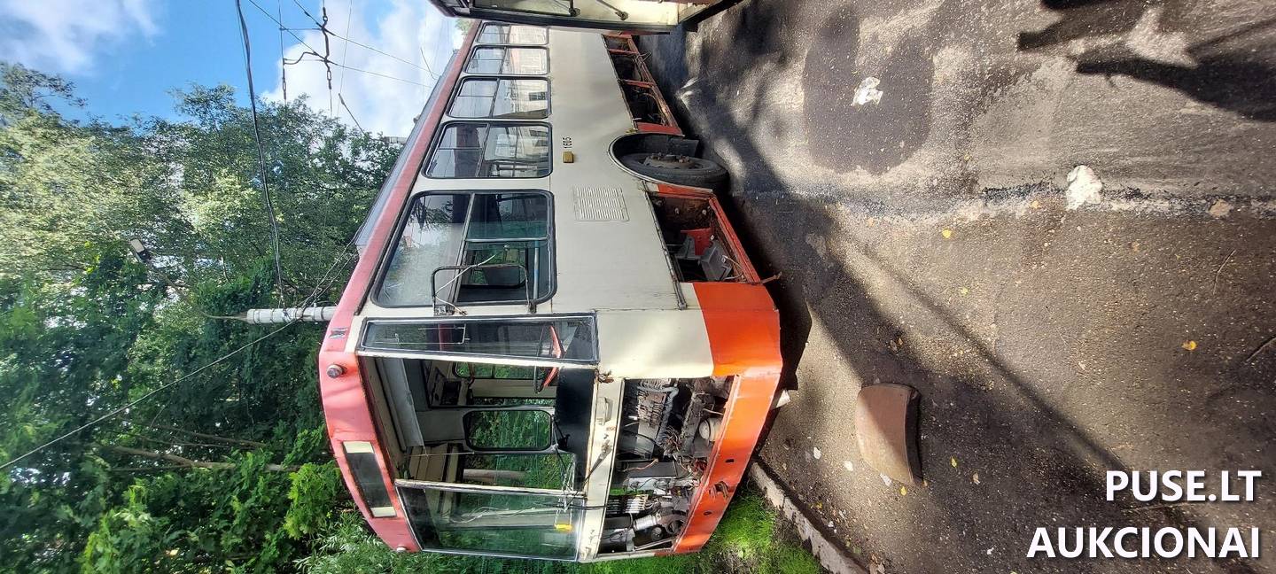 ŠKODA 14 TR 13 Neklasifikuota 1