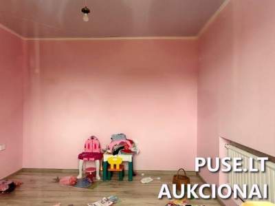 1/2 dalis gyvenamojo namo Radviliškio r., Minaičių k., 5840 EUR