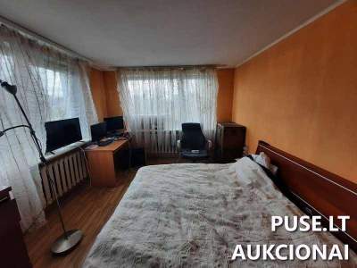 Parduodamas gyvenamasis namas Šiauliuose su sklypu, Merkinės g. 15A, pradinė kaina 103500 EUR