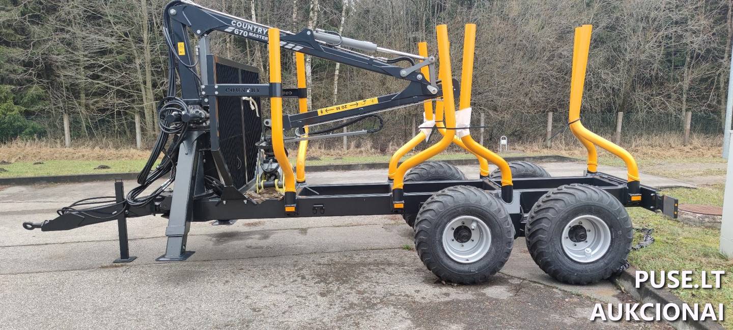 Miško priekaba Country 90D su vairuojamu dišliumi A tipo PRO ir kranu Country 670 (C67330). Speciali priekaba 4