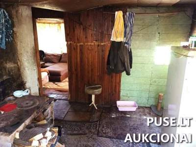 1/2 dalis gyvenamojo namo Kybartuose, Lauko g. 7, pradinė kaina 1300 EUR - Turto banko aukcionas