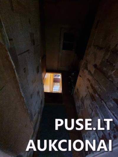 Gyvenamojo namo 5/16 dalis Kaune, Prancūzų g. 65, nuo 24560 EUR, areštuotas turtas aukcione