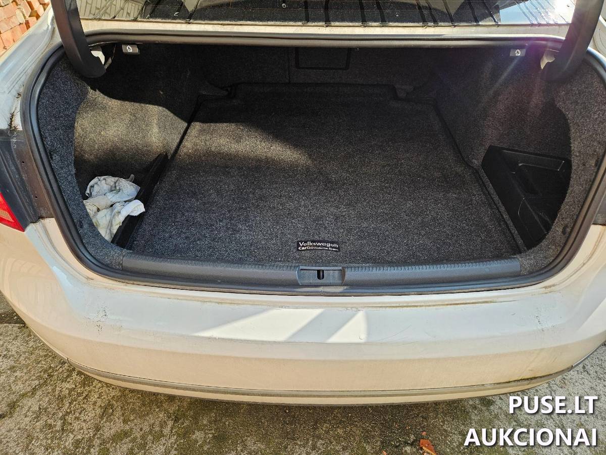 Lengvasis automobilis VW Passat Lengvasis automobilis 1