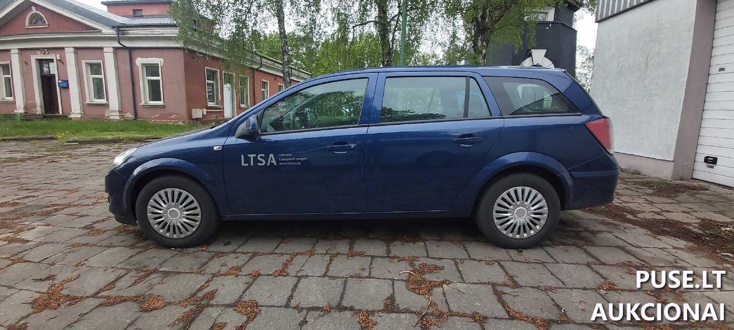 -	Automobilis Opel Astra Station Wagon Lengvasis automobilis 2