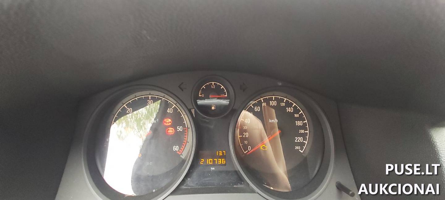 -	Automobilis Opel Astra Station Wagon Lengvasis automobilis 6