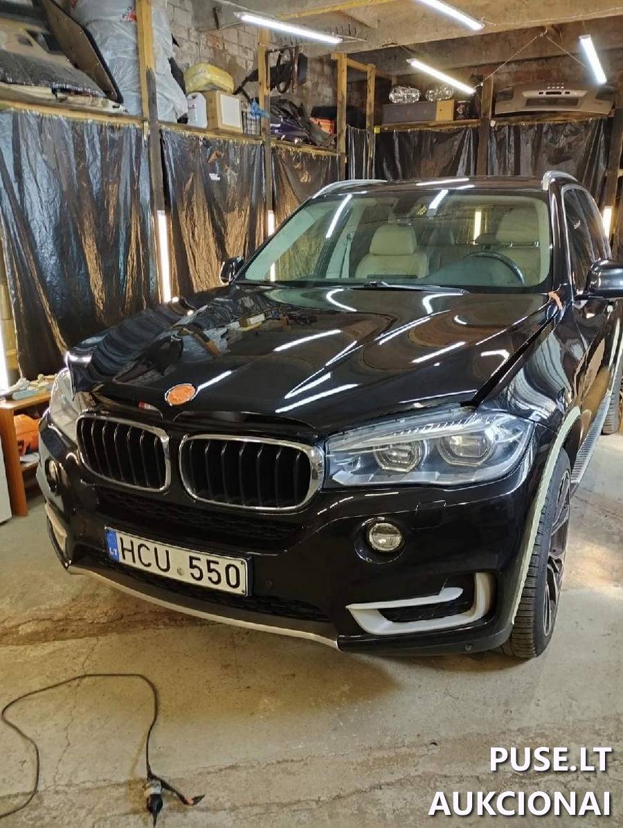 Automobilis BMW X5 xDrive 30d Lengvasis automobilis 1