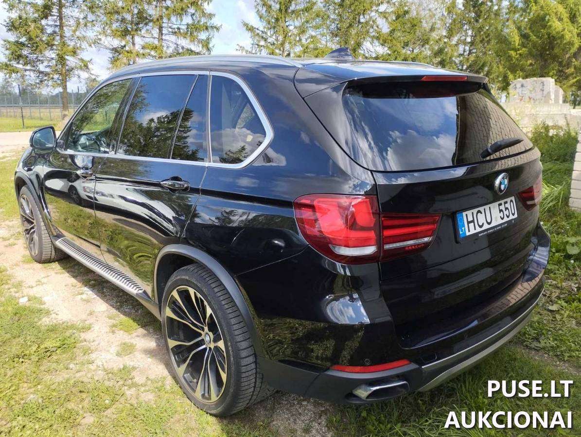 Automobilis BMW X5 xDrive 30d Lengvasis automobilis 3