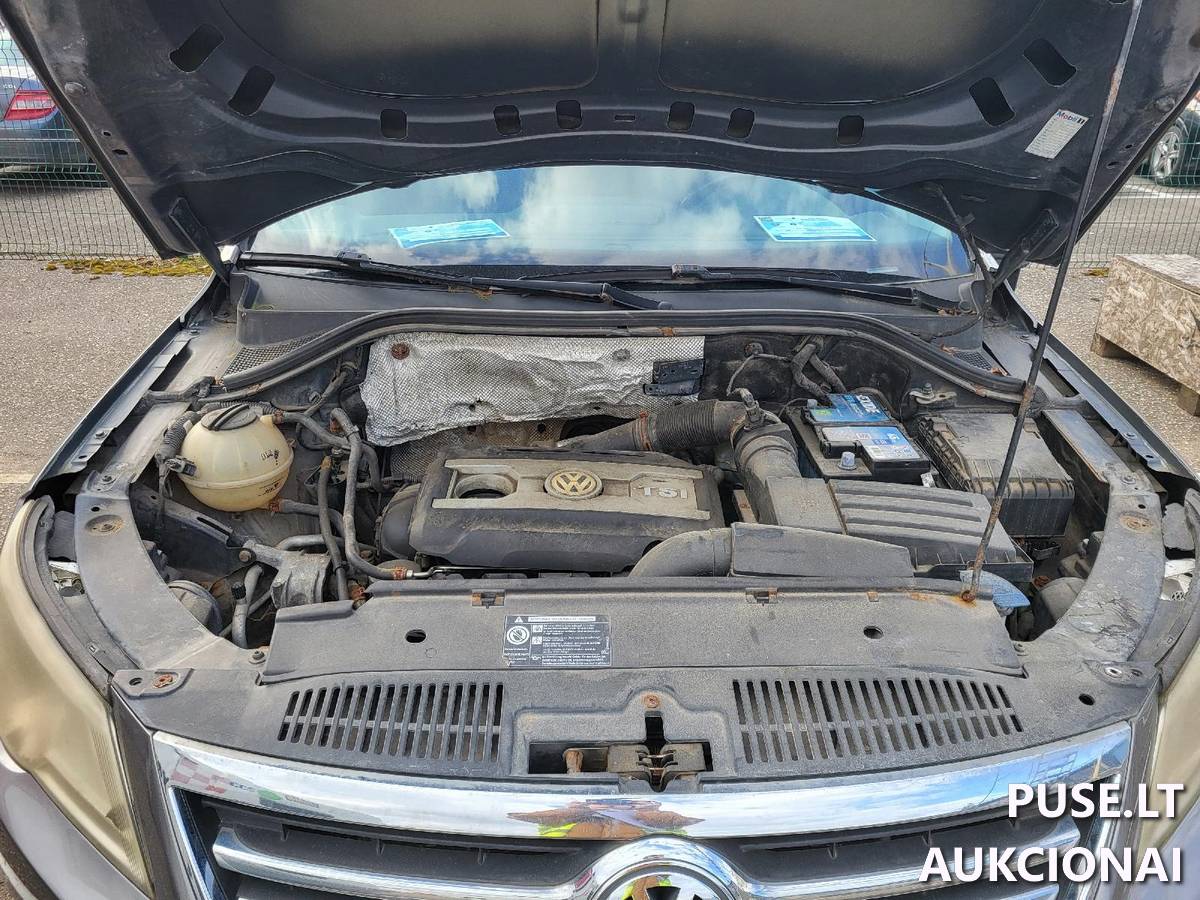 Visureigis Vokswagen Tiguan Lengvasis automobilis 4