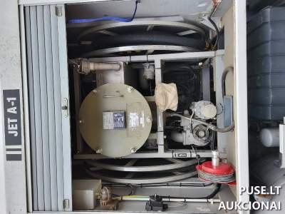 Degalų užpylimo sunkvežimis Renault Midlum 240.18 aukcione 2009m. pradinė kaina 54264 EUR