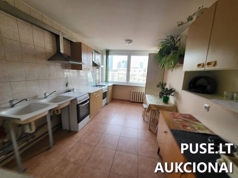 Kambarys Patalpos/Butai Rinktinės g. 42, 09316 Vilnius, Vilniaus m. sav. 10
