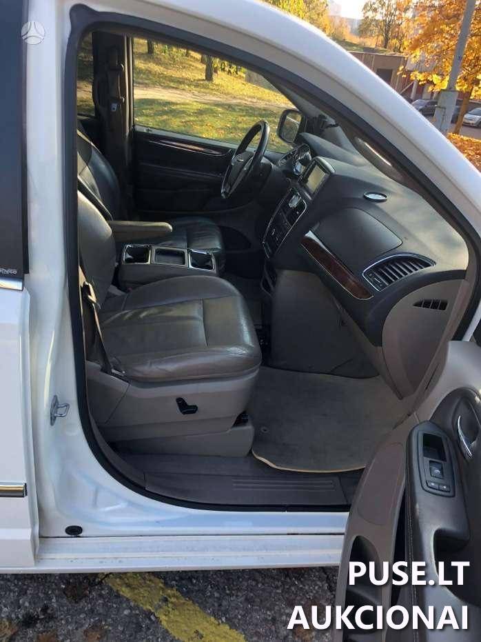 CHRYSLER TOWN & COUNTRY Keleivinis automobilis 11