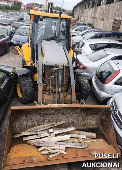 Volvo BL70 ekskavatorius-krautuvas aukcione, pradinė kaina 48100 EUR