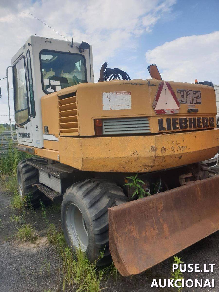 Ekskavatorius LIEBHERR A312 Krovininis automobilis virš 12 t. 2
