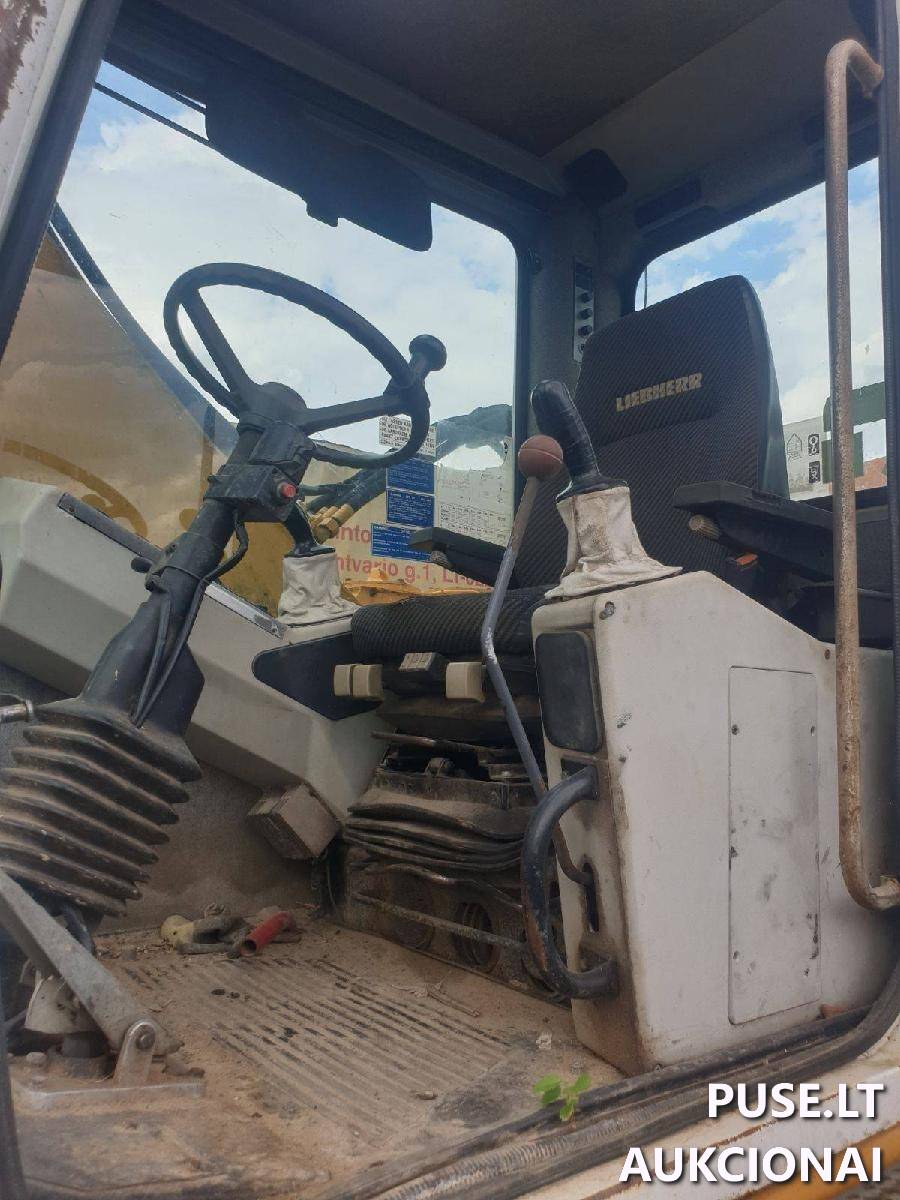 Ekskavatorius LIEBHERR A312 Krovininis automobilis virš 12 t. 3