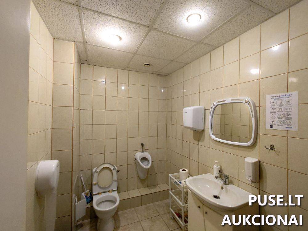 Administracinė patalpa Patalpos/Butai Bažnyčios g. 3, 71122 Šakiai, Šakių sen., Šakių r. sav. 3
