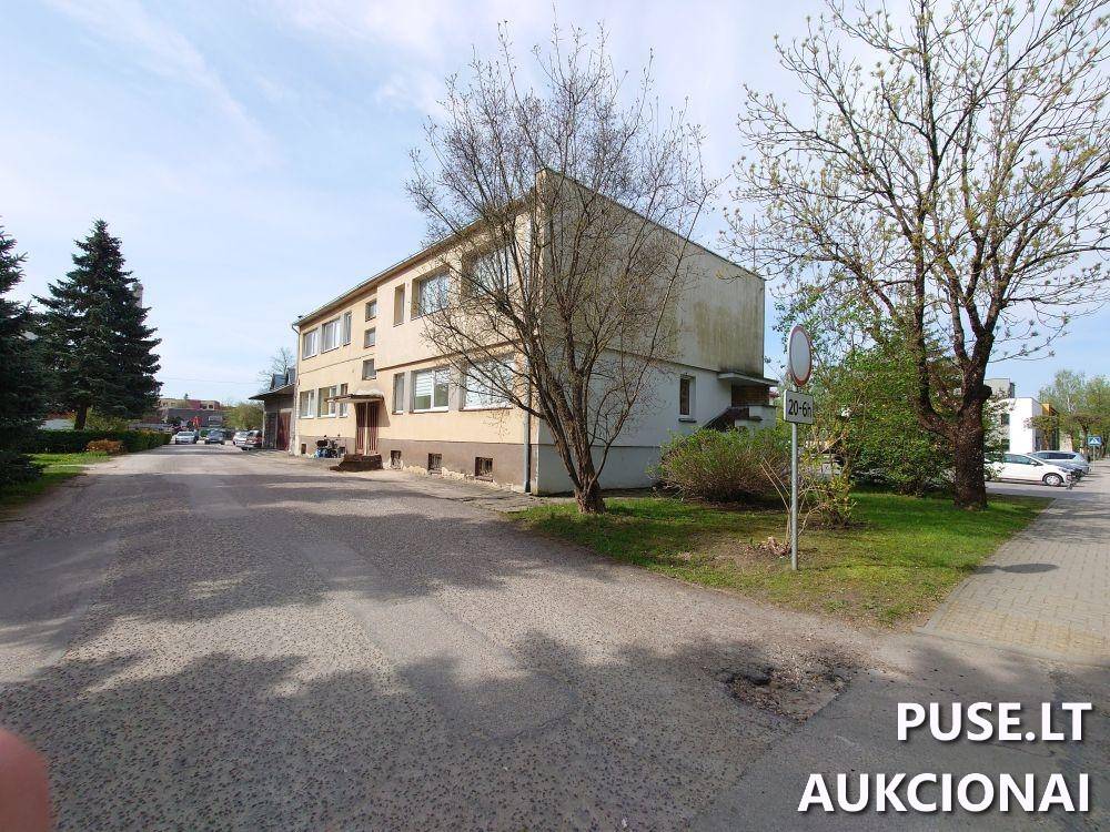 Administracinė patalpa Patalpos/Butai Bažnyčios g. 3, 71122 Šakiai, Šakių sen., Šakių r. sav. 6