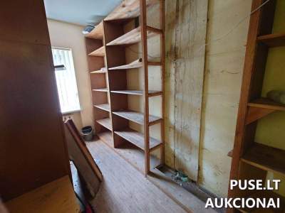 Administracinės patalpos Šakiuose, Bažnyčios g. 3 (48/100 dalis) nuo 87600 EUR