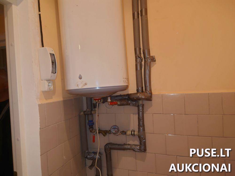 Sporto kompleksas Pastatai Sporto g. 2, 71246 Paluobiai, Griškabūdžio sen., Šakių r. sav. 12