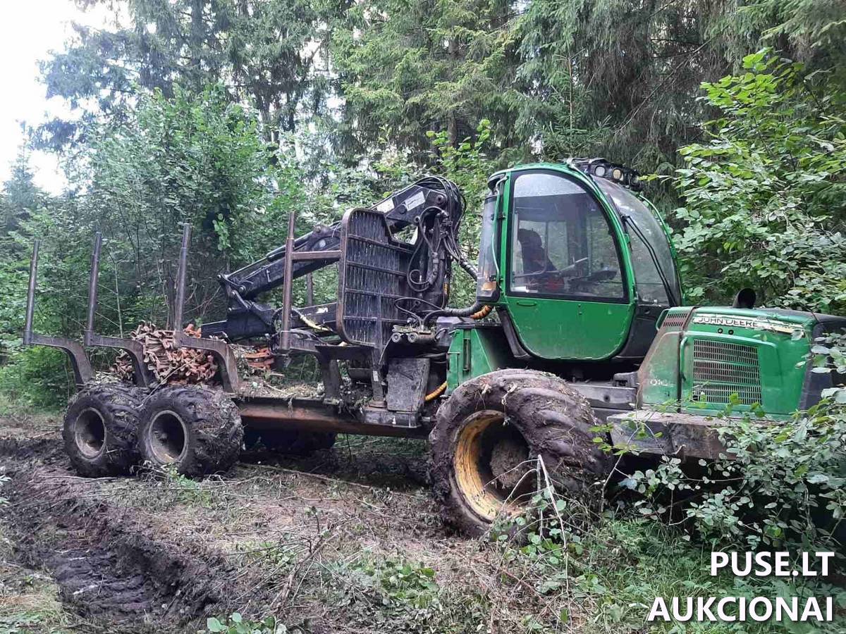 45000 Traktoriai, savaeigės mašinos, priekabos, puspriekabės 8