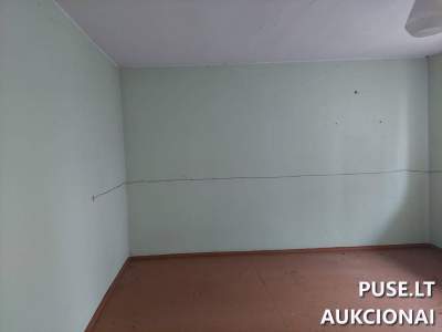 Administracinės paskirties pastatas - buvęs Paštas Aistiškiuose, Kalvarijos savivaldybėje, pradinė kaina 10400 EUR