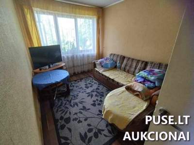 Parduodama gyvenamojo namo dalis Varėnos rajone, Vilkiautinio kaime, Liepų g. 3, pradinė kaina 17100 EUR