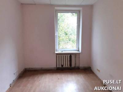 Parduodamas Veterinarijos tarnybos pastatas ir 0.6353 ha žemės sklypas Kaišiadorių r. (Kiemelių k.) už 43726 EUR