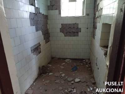 Sandėlių kompleksas su 1.88 ha žemės sklypu Kaišiadorių rajone, Pravieniškėse, pradinė kaina 44099 EUR