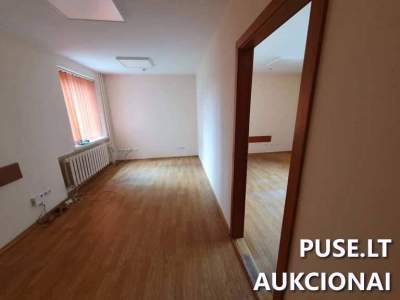 Administracinės patalpos Klaipėdoje Darželio g. 1-1 su žemės sklypu 122 kv.m už 112000 EUR