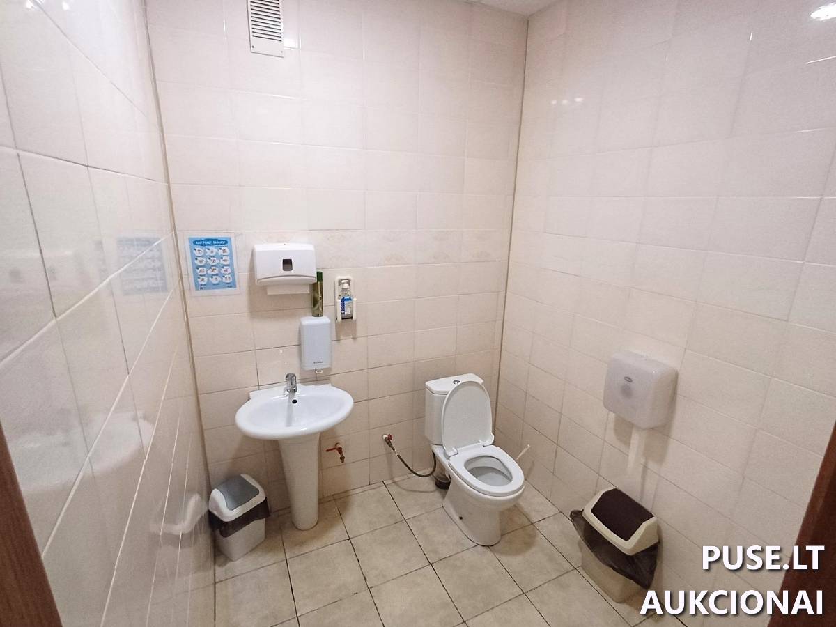 Administracinis su įrengtu gyvenamuoju butu Pastatai Taikos g. 5, 86147 Kelmė, Kelmės sen., Kelmės r. sav. 4