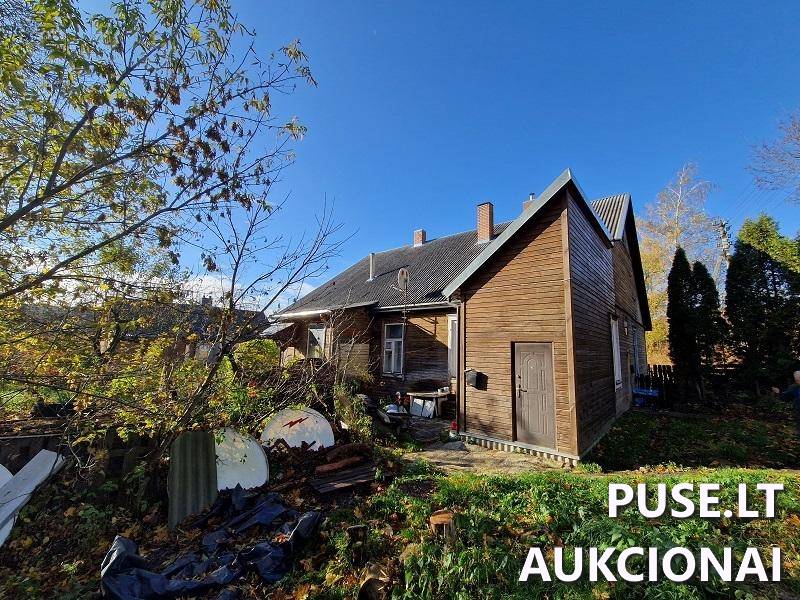 Neįrengta pastogė Patalpos/Butai Darbo g. 8, 01206 Vilnius, Vilniaus m. sav. 3