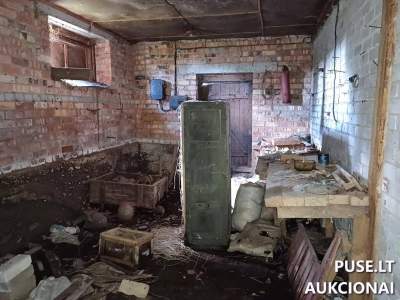 Daržovių sandėlis Raseiniuose, Turgaus g. 51, 337.6 kv.m plotas, pradinė kaina 21061 EUR