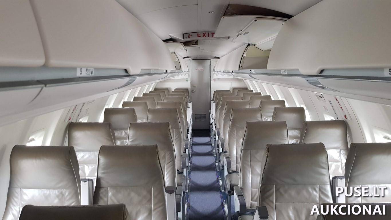 Orlaivis Bombardier CRJ 200 Orlaiviai 3