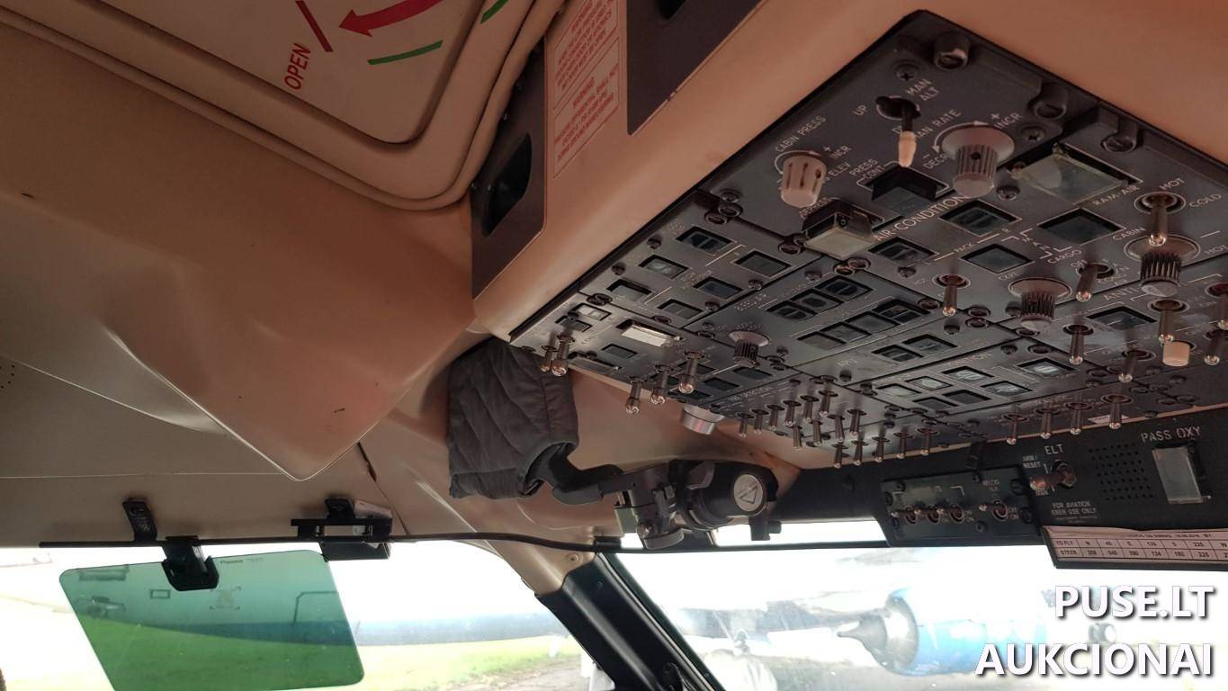 Orlaivis Bombardier CRJ 200 Orlaiviai 15